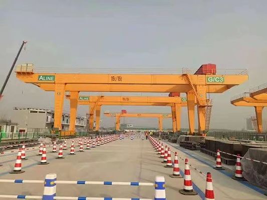 1T-500T Rail Mounted Gantry Cranes Anti Corrosion RMG Container Cranes