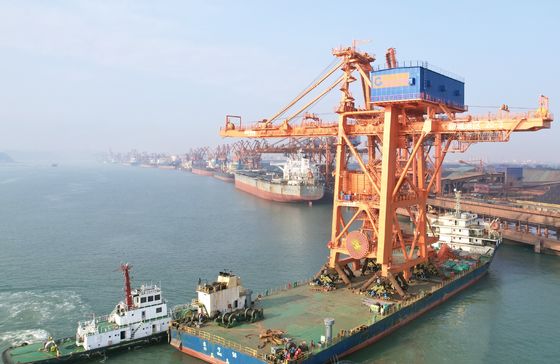 Port Dock Cargo Grab Ship Unloader Crane For Container Handling